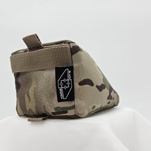 Load image into Gallery viewer, Gecko Tail - Rear Shooting Bag